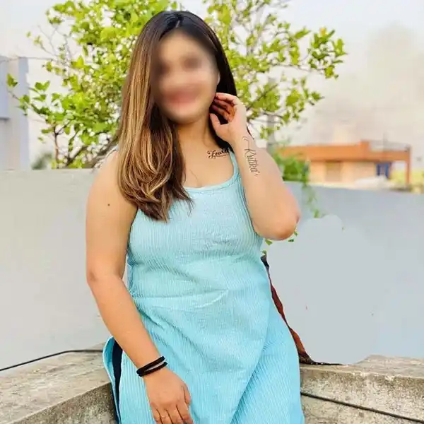 Celebrity Call Girl in Noida